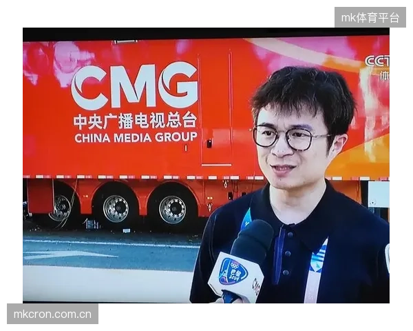 体育赛事转播“官方信号”的权威正在消解，用户自制内容流将催生新的商业机遇